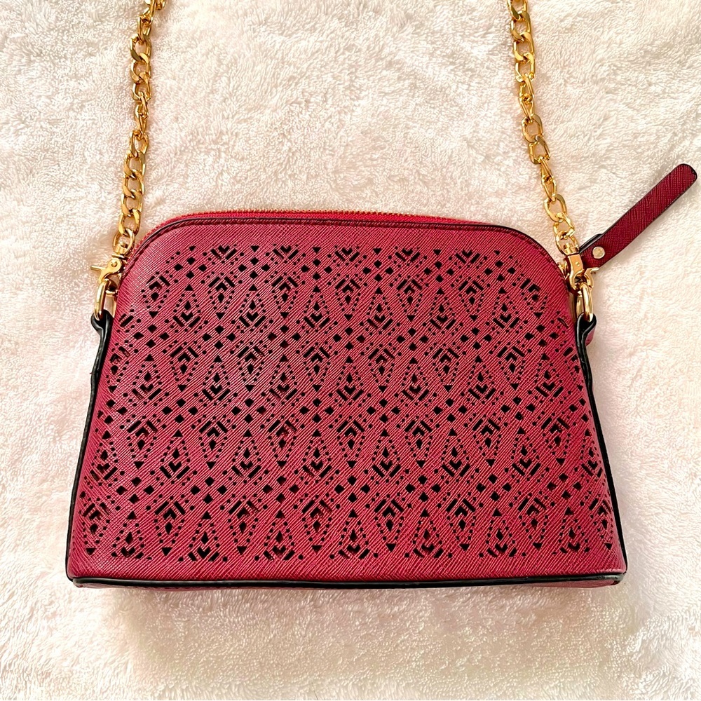 FRANCESCA’S Wine Cross Body Bag